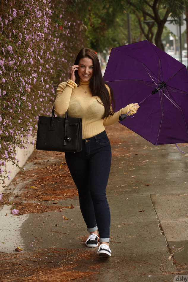 Angela White The Organic Pumkin