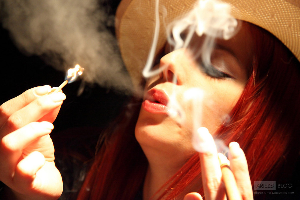 Ariel Smoking Hot